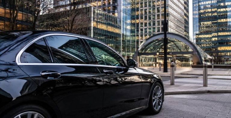 Chauffeur Service Canary Wharf: Executive Travel for Business Professionals