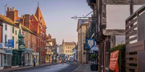 Warwick Castle & Stratford-upon-Avon Day Trip from Birmingham: Full Guide