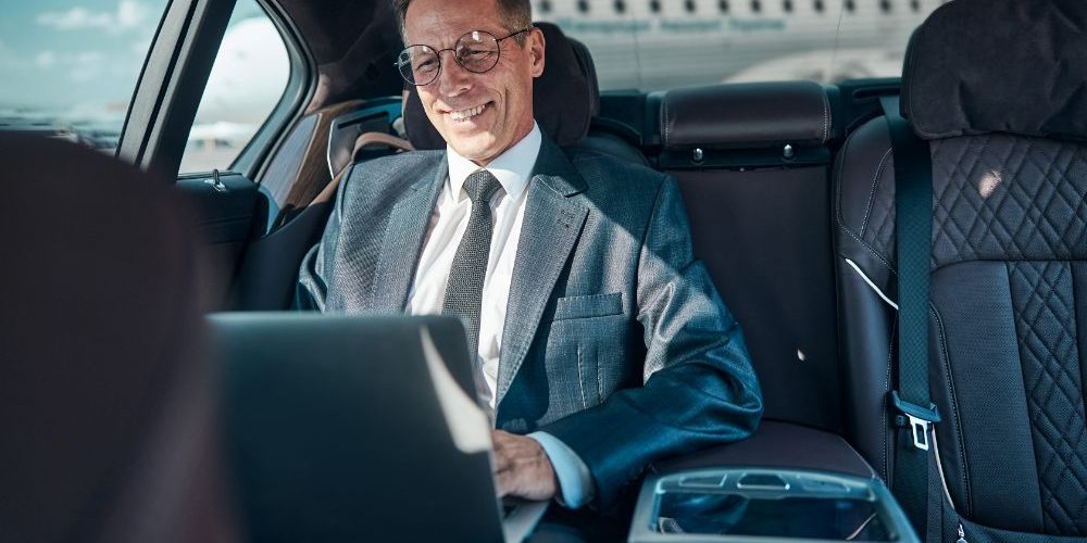 airport chauffeur car service Birmingham