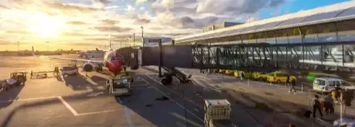 Luton-AIrport (1) Luton-AIrport