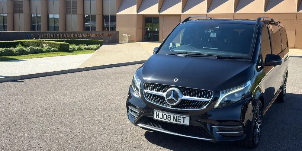 chauffeur driven car service in Leicester